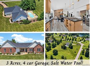 512 Meadowfield Ln, Wentzville, MO 63385