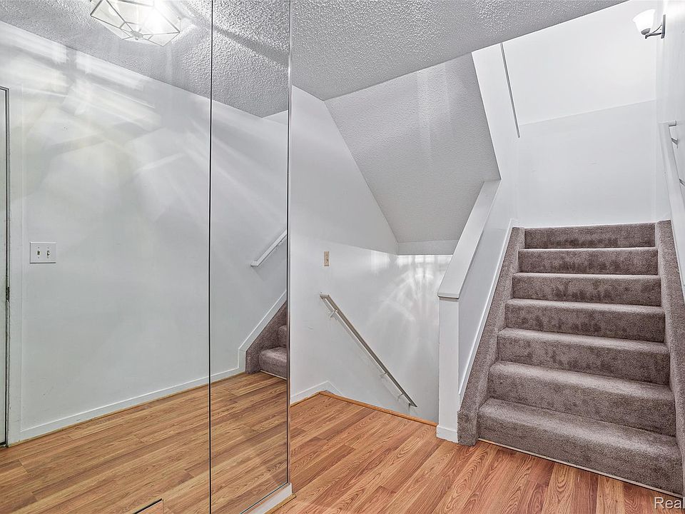 7147 Elmhurst, photo 25