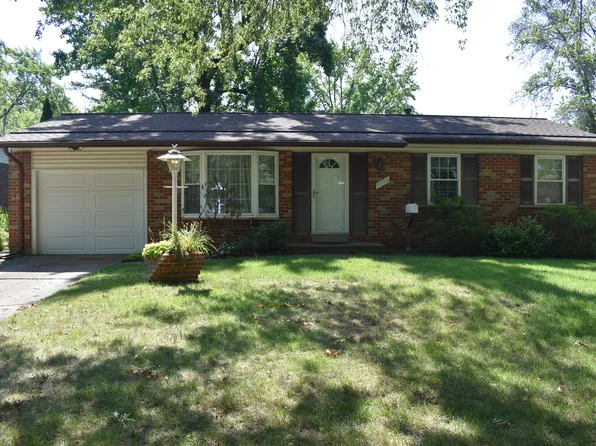 7356 Landi Ct, Hazelwood, MO 63042