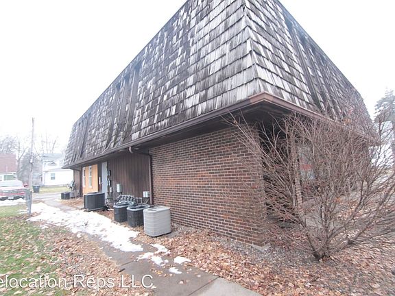 2nd image of 1524 38th St APT A
