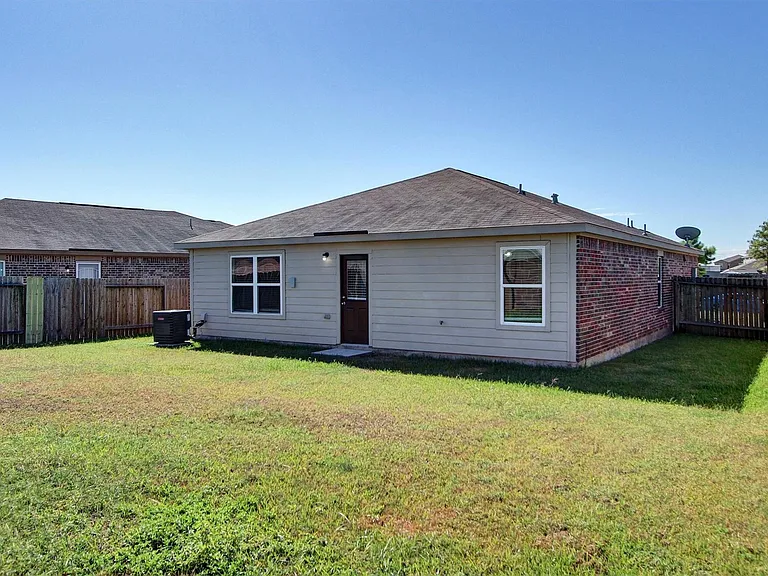 12302 Wavecrest Rd — Photo 28