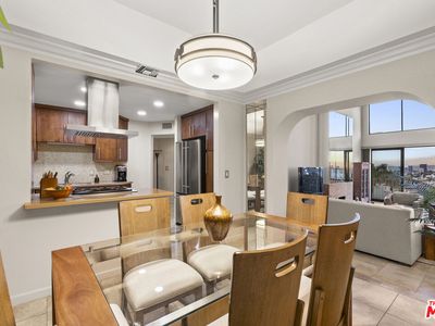 8455 Fountain Ave Unit 402, West Hollywood, CA, 90069