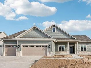 754 Brockway DRIVE #Lt25, Mukwonago, WI 53149