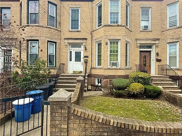1046 74th St, Brooklyn, NY 11228