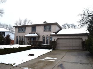 1007 Bette Ln, Glenview, IL 60025