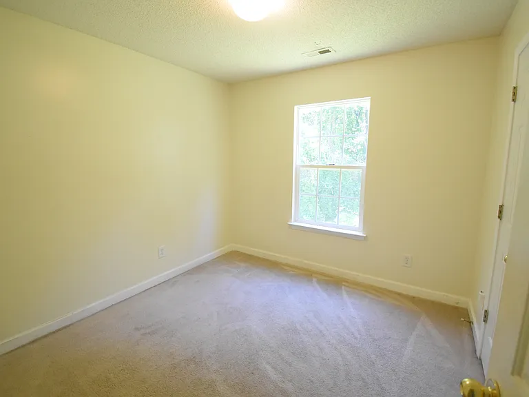 1431 Olde Justin Pl — Photo 21
