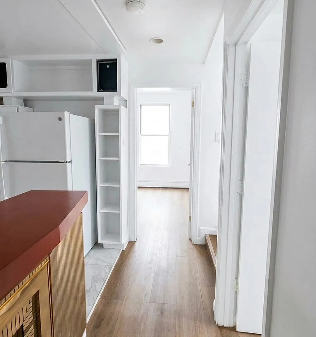 3 bed, $3,500 — Photo 1