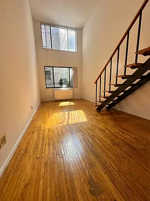 Rented by J PRESTON AND ASSOCIATES INC | media 8