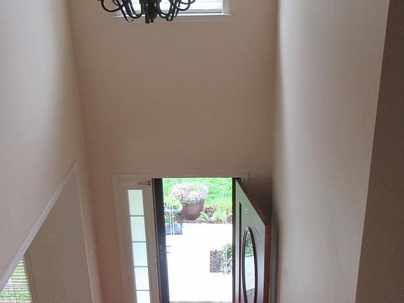 5th image of 14395 Fallsmere Cir