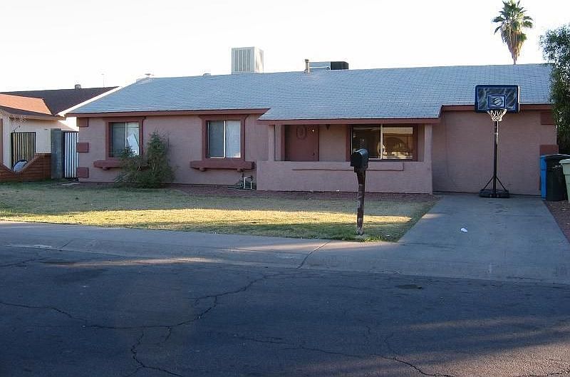 1st image of 5931 W Holly St