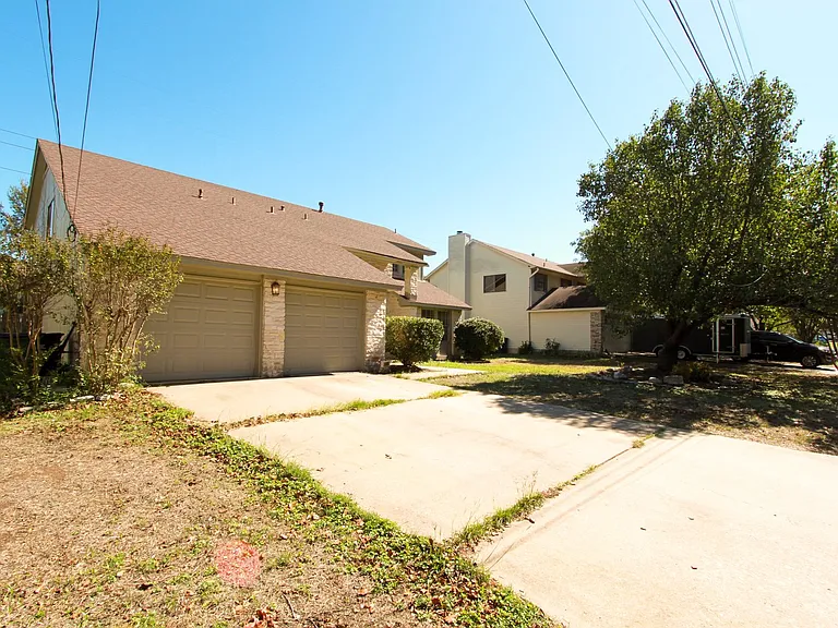 1809 Fawn Ridge Trl — Photo 3