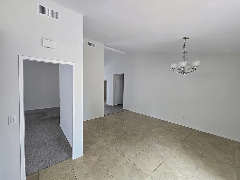 17832 Cardiff Cir — Photo 10