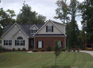 4430 Enfield Dr, Gainesville, GA