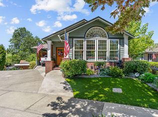 830 SW Bryn Ct, Grants Pass, OR 97527