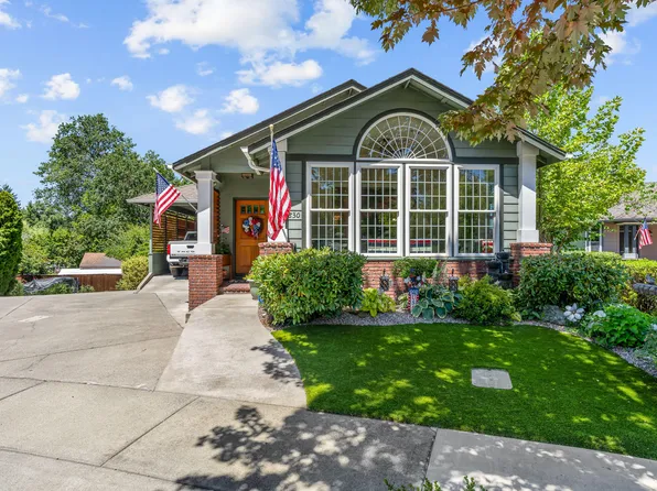 830 SW Bryn Ct, Grants Pass, OR 97527