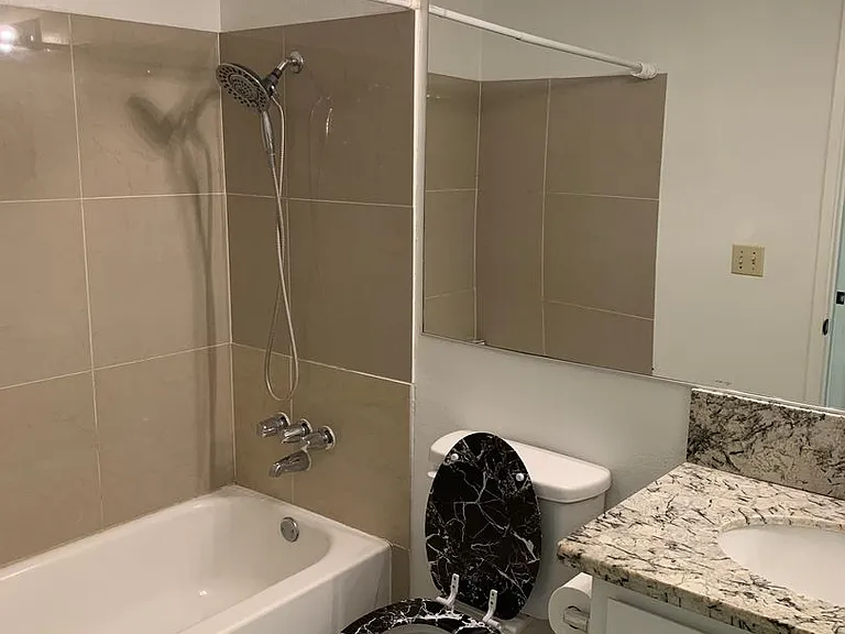 2905 Niagra St #171 — Photo 13
