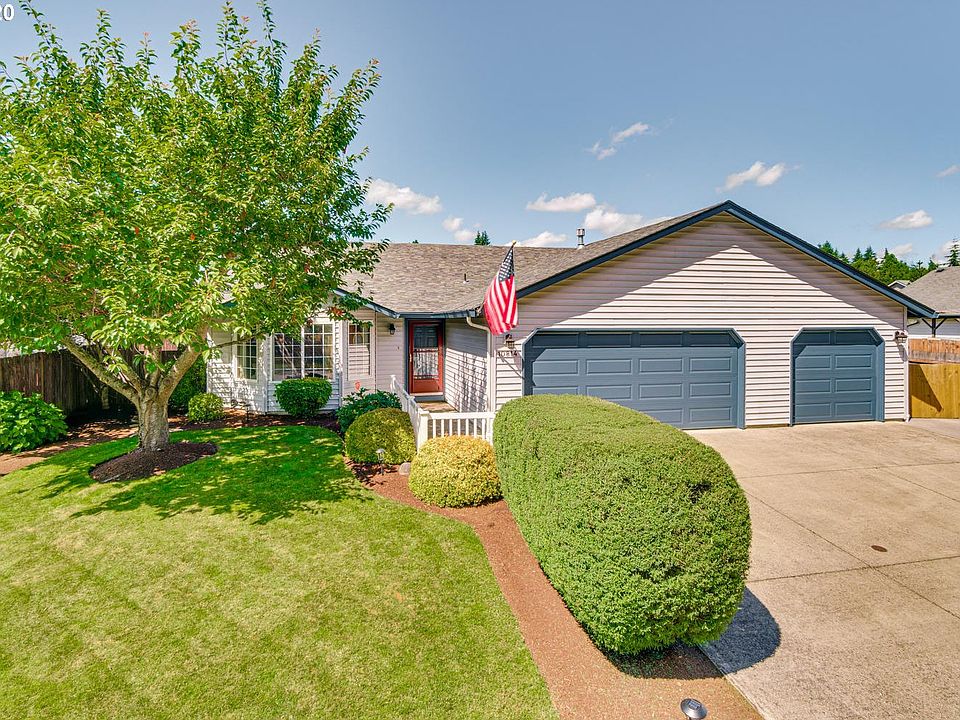 1st image of 10814 NE 81st Way