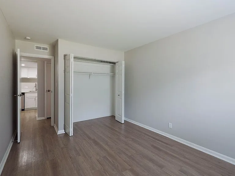 The Jefferson Apartments — Photo 101