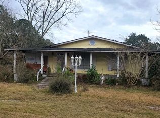 76 Reid Rd, Laurel, MS 39443