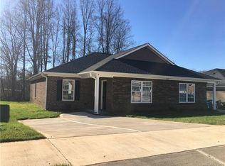 1109 Cason St #B, Belmont, NC 28012