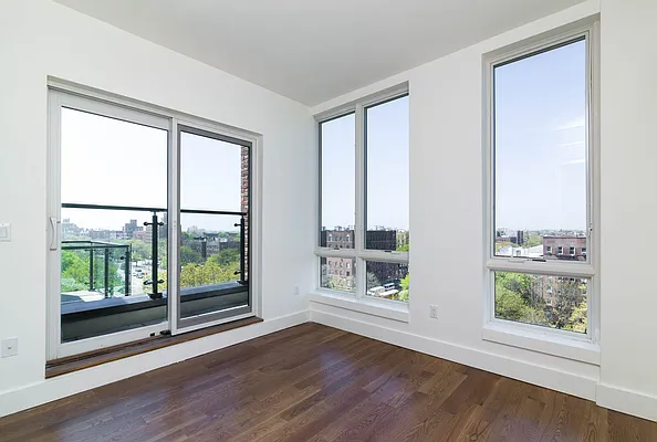 Rented by Nooklyn NYC LLC | media 12