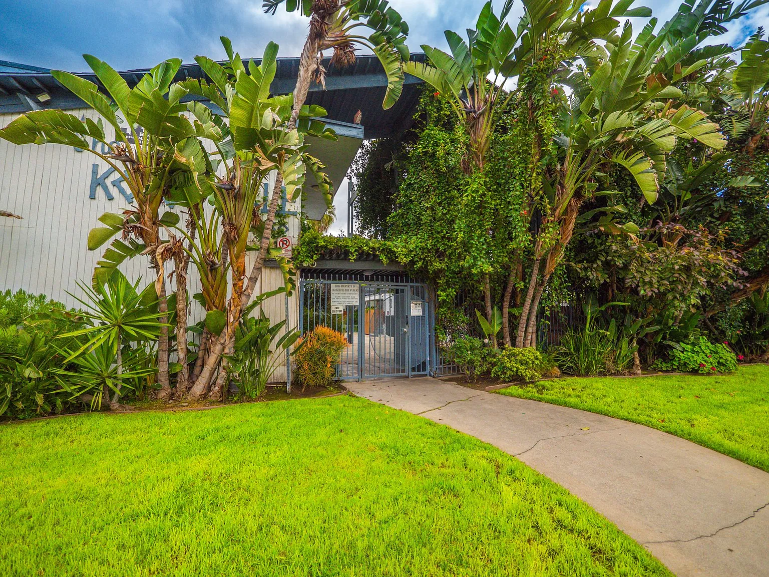 5650 Fair Ave — Photo 2