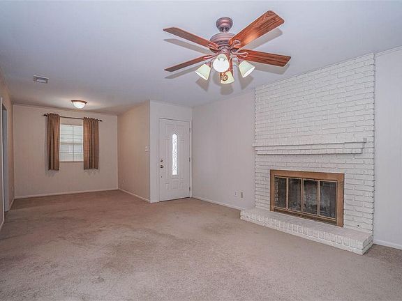 2nd image of 122 Massingill Dr