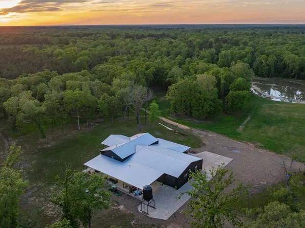 8324 Fm 44 E, Simms, TX 75574