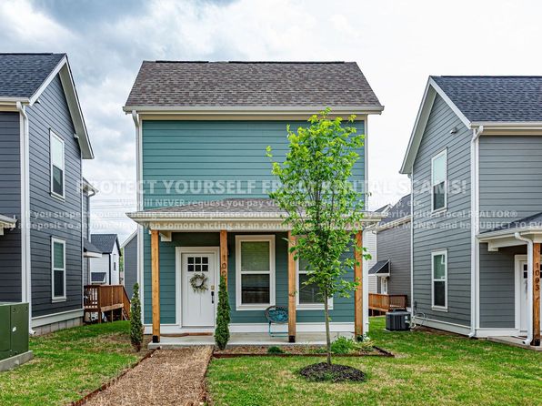 1007 W Laramie Hts