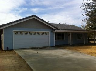 8412 Southlake Dr, Lake Isabella, CA 93240