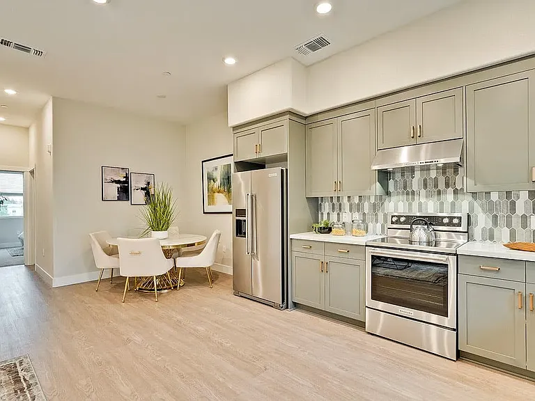 536 Somi Ct — Photo 7