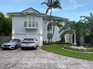 9335 SW 98th Ave, Miami, FL 33176