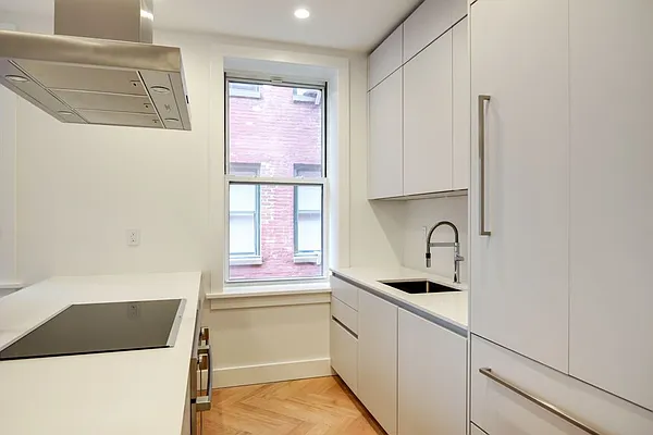 Rented by Akelius Real Estate Management | media 12