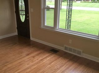 6605 Upper Hunters Trce, Louisville, KY 40216
