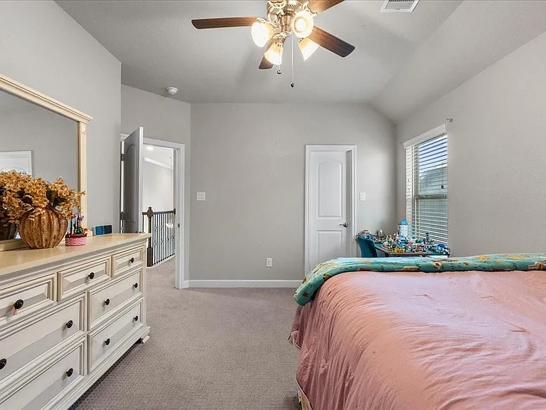 2417 Lake Mist Dr — Photo 31