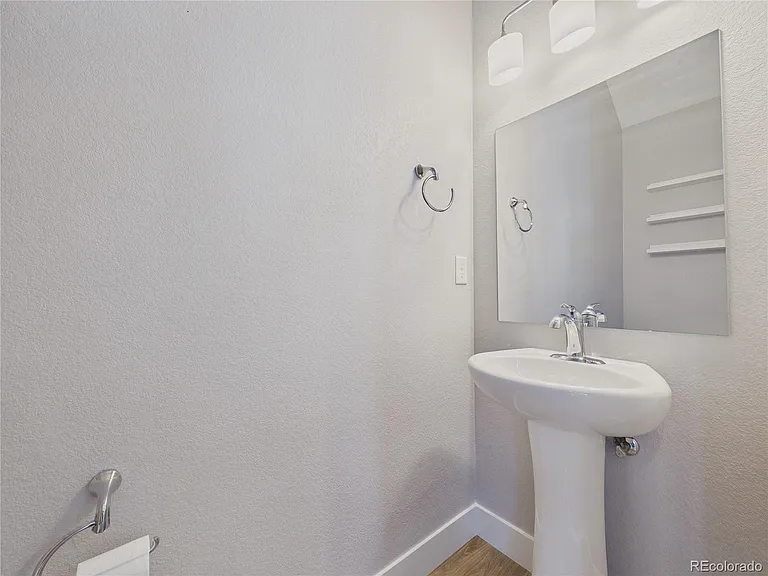 1632 Lowell Blvd #5 — Photo 10