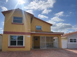 11504 SW 7th St, Sweetwater, FL 33174