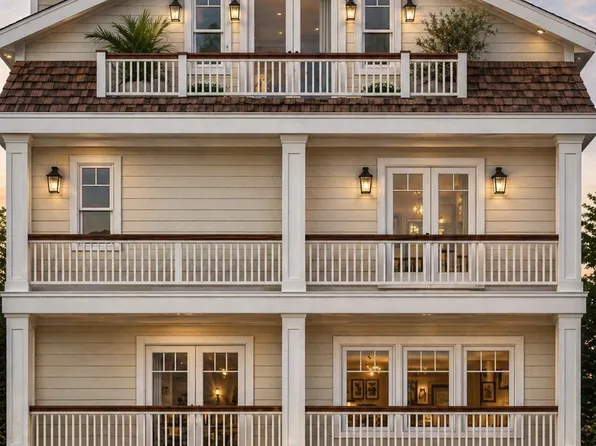 26 N Delavan Ave, Margate City, NJ 08402