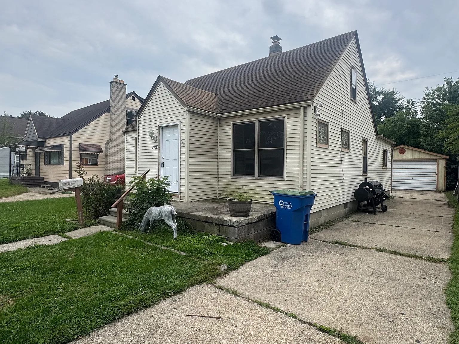 4 bed, 1008 sqft, $1,800 — Photo 1