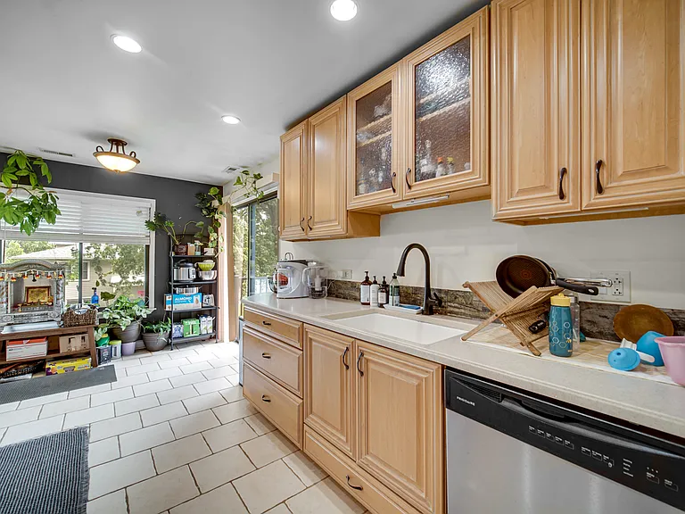 521 Cumberland Trl #D — Photo 12