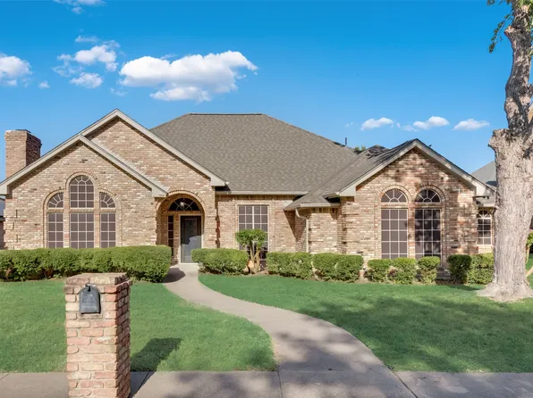 504 Deer Creek Dr, Desoto, TX 75115