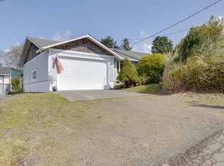 4828 Aldercove Rd, Tillamook, OR 97141