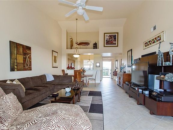 4th image of 20940 Island Sound Cir Unit 404