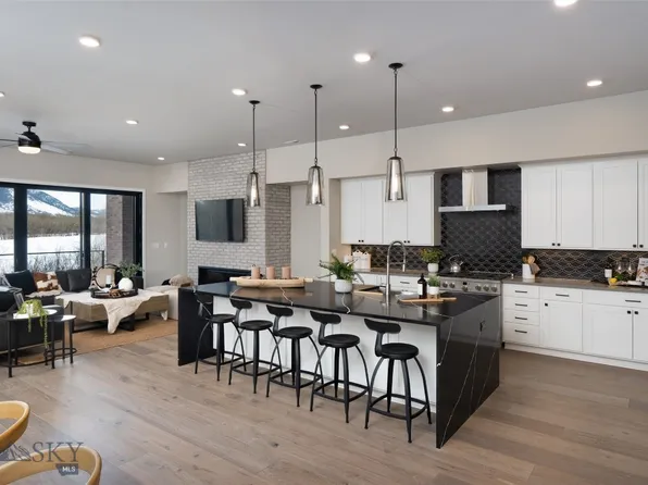193 Bridger Vale Dr, Bozeman, MT 59715
