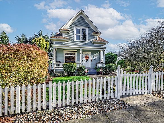 3rd image of 3427 Norton Avenue