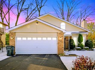 17910 Millstone Rd, Hazel Crest, IL 60429