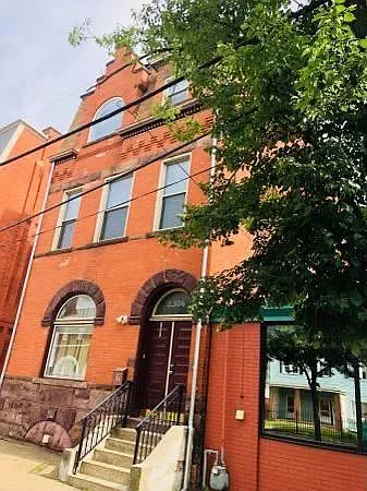 2306 Sidney St #1 Photo 1