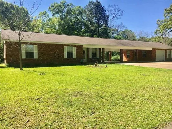 303 Lindy Ln, Dry Prong, LA 71423