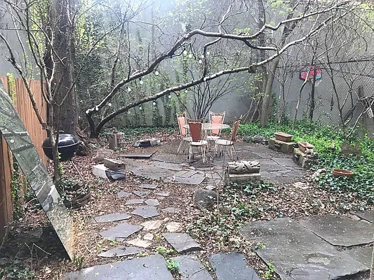 Rented by Capri Jet Realty Corp | media 1