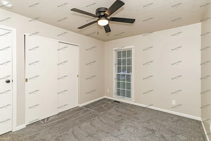 891 Clearfield Ln — Photo 10